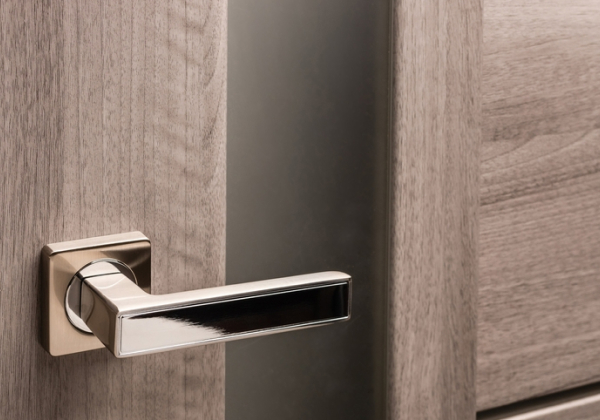 Как правильно подобрать межкомнатную дверь - МК ГРУПП