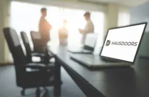 Hausdoors новая фабрика дверей!