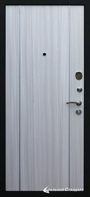 Входная дверь МКМ Бастион Футура 002 – 3 контура